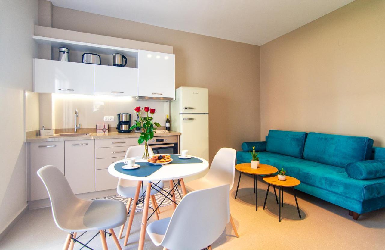 Vakakis Family Luxury Studios 2 Палеохора Экстерьер фото