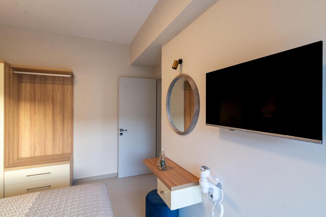 Vakakis Family Luxury Studios 2 Палеохора Экстерьер фото